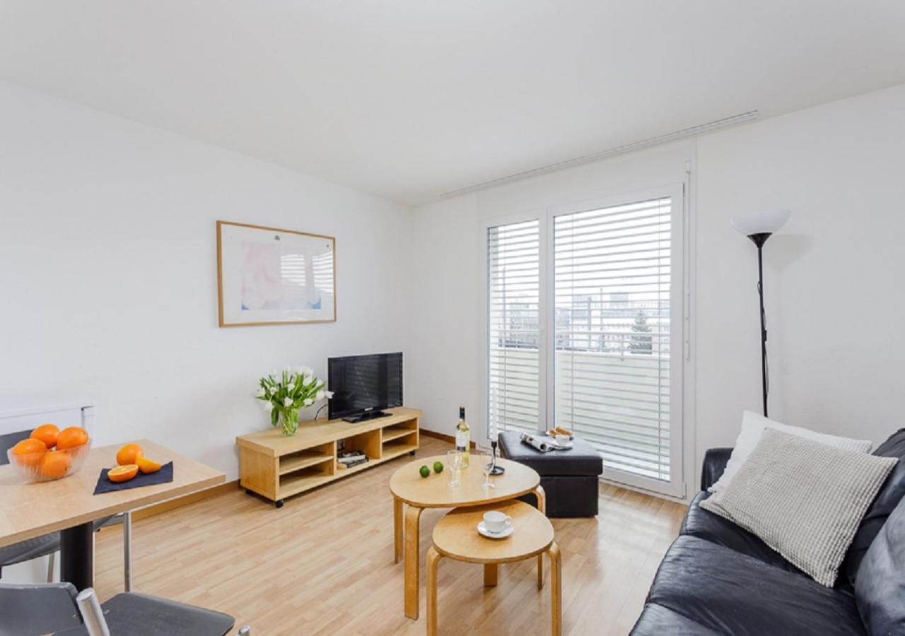 Ferienwohnung Swiss Star Tower Zürich Exterior foto
